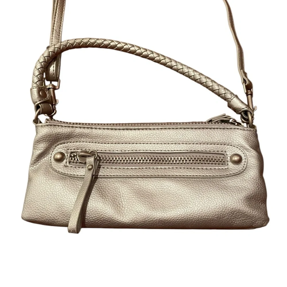 Silver covertable crossbody bag‎